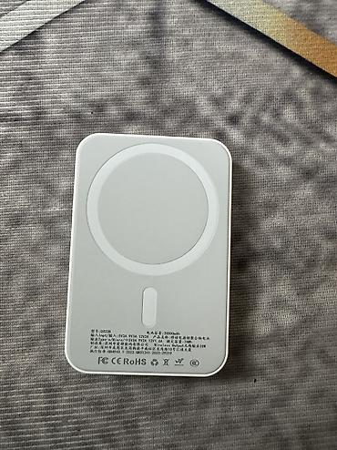 блоки питания tohkdeer: Магнитный беспроводной power bank 20000 mAh - Емкость: 20000 мА·ч — — 5