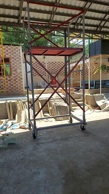 azərbaycan gerbi şəkilləri: Metal mobil iskele (rolikli) – təmir-tikinti və hündürlükdə işlər — 1