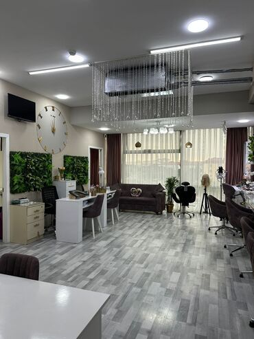 Hazır biznes: Geniş və işıqlı gözəllik studiyasıHazir bizneskimi satilir deyerinen — 2