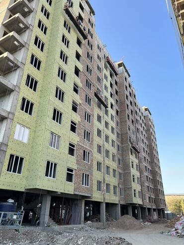 ош базар квартира керек: Строится, 3 комнаты, 92 м²
