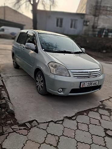 тайотта раум: Toyota Raum: 2003 г., Автомат, Бензин, Минивэн — 4