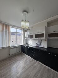 продаю связи с переездом: 2 комнаты, 66 м², Элитка, 7 этаж, Евроремонт