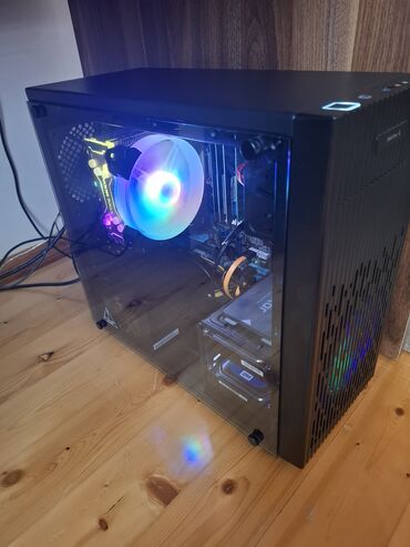 androit manitor: İntel core i7 3770 Ana plata asus asus p8h77-m max ram mhz2133 Ram 32