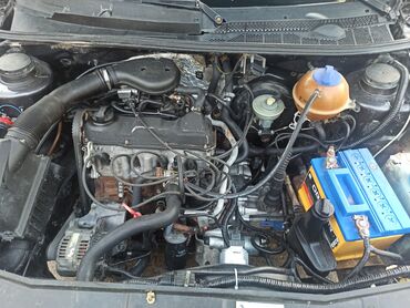 набор ключей бишкек: Volkswagen Vento: 1993 г., Механика, Бензин, Седан