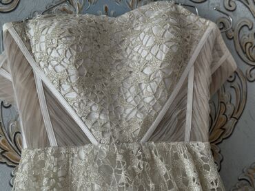 Ziyafət donları: Zərif krem rəngində xına toy gəlinliyi Özəl tikdirilib (tanınmış — 6