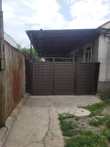купить дом в ипотеку: Полдома, 50 м², 3 комнаты, Агентство недвижимости, Косметический ремонт