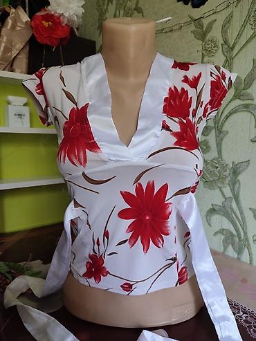 Блузки: Размер S . ЦЕНЫ ОТ 100-150-200с. 1 блестящая 1000с — 17