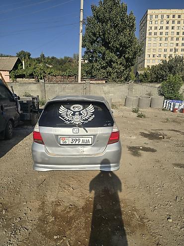 хонда в: Honda Fit: 2001 г., 1.3 л, Автомат, Бензин, Хэтчбэк — 5