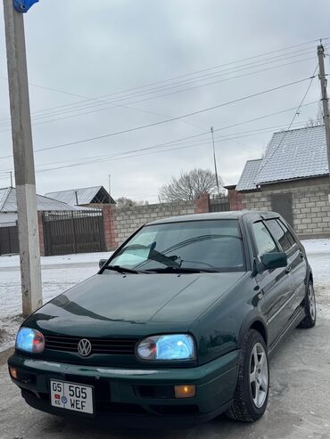 пакрышка r16: Volkswagen Golf: 1997 г., 1.6 л, Механика, Бензин, Седан