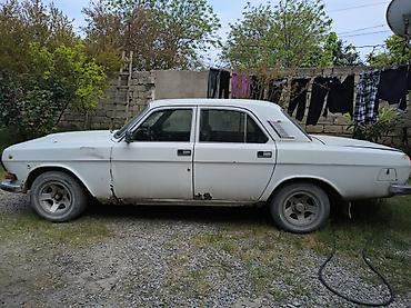 bmw e 38: Model: GAZ Volga (sedan) istəyən olsa hissə hissə də satılır. əlavə — 3