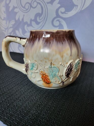 Čaše: Krigla rucno oslikana pa glazirana nemacka 1960g+. Krigla reljefni na lalafo.rs — 5 Čaše: Krigla rucno oslikana pa glazirana nemacka 1960g+. Krigla reljefni — 5