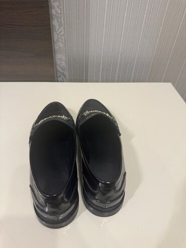 Мокасины и лоферы: Лоферы, 39, Massimo Dutti, Б/у, цвет - Черный, Самовывоз — 6