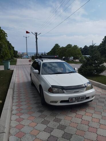 Toyota: Toyota Caldina: 2000 г., 2 л, Автомат, Бензин, Универсал