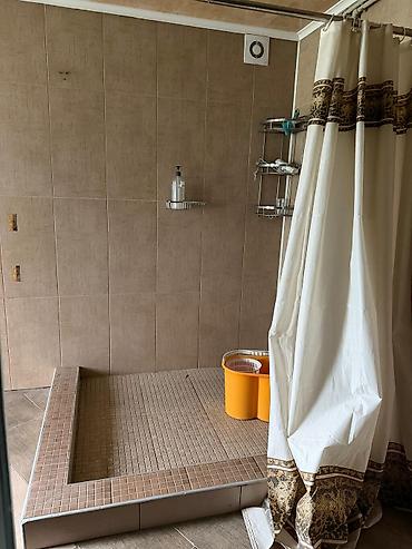 Долгосрочная аренда домов: 250 м², 6 комнат, Арча-Бешик ж/м, Без подселения — 25