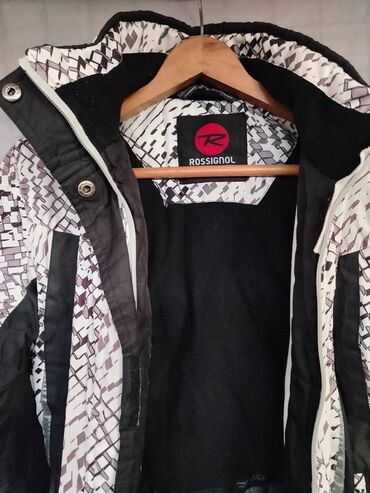 Zimske jakne: Zenska ski jakna Rossignol Odlicno stanje Jedan cizbar nekompletan na lalafo.rs — 9 Zimske jakne: Zenska ski jakna Rossignol Odlicno stanje Jedan cizbar nekompletan — 9
