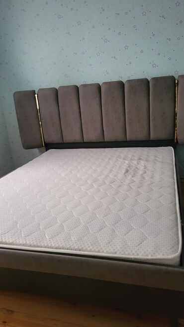 Kreslolar: İkinəfərlik çarpayı, Bazasız, Matras ilə