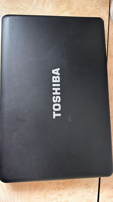 наклейка ноутбук: Ноутбук, Toshiba, Intel Celeron, 15.6 ", Б/у, Для несложных задач, память HDD