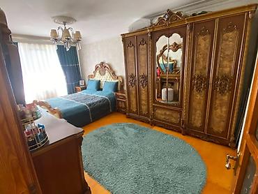 elite: Bakı, Nizami r., 4 otaqlı, Köhnə tikili, m. Xalqlar Dostluğu, 90 kv. m — 6