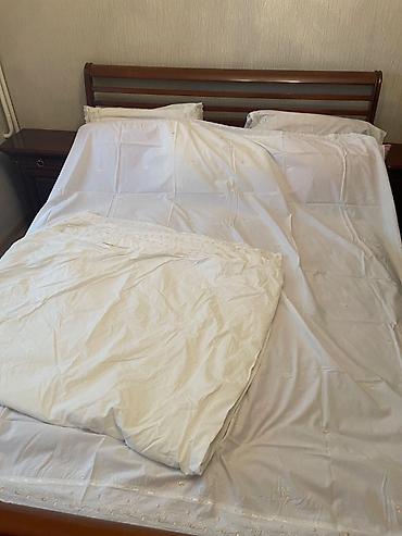 Комплекты постельного белья: Постельное бельё. Наволочки • Простыни • Пододеяльники • Полотенца — 3