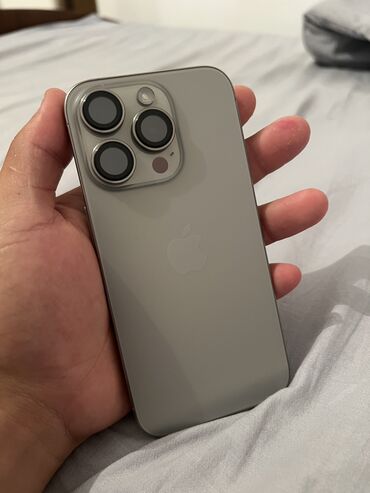Apple iPhone: IPhone 15 Pro, Б/у, 128 ГБ, Natural Titanium, 87 %