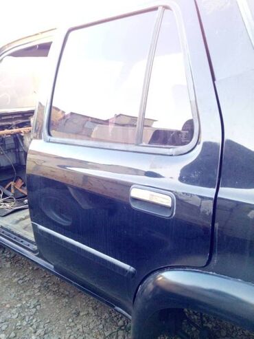 corolla runx: Toyota Surf 130 задняя левая дверь, Тойота Сурф 130 задняя левая дверь