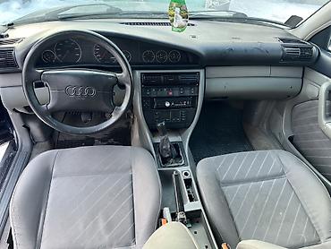 Audi: Audi A6: 1995 г., 2.6 л, Механика, Бензин, Седан — 3