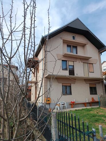 suknja na falte: 200 sq. m, 8 bedrooms