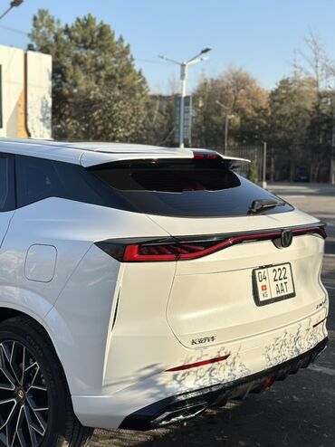 Changan: Changan Uni-Z: 2025 г., 1.5 л, Робот, Бензин, Кроссовер — 4