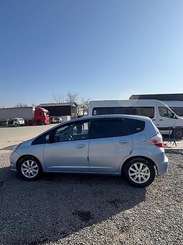 подкрилник фит: Honda Fit: 2009 г., 1.5 л, Автомат, Бензин — 6