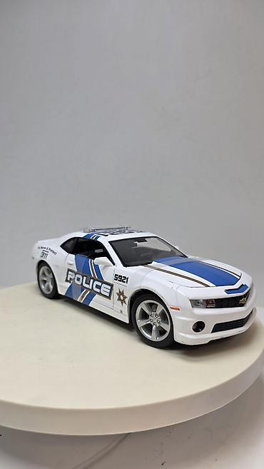 Игрушечная модель полицейского автомобиля Chevrolet Camaro 🔥 Больше