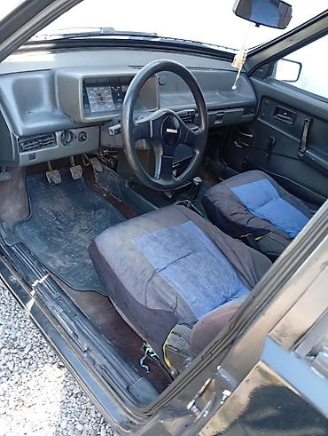 skyline r32: ВАЗ (ЛАДА) 2109: 1988 г., Механика, Бензин, Хэтчбэк — 5