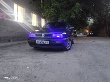 резина зимняя r14: Volkswagen Golf: 1994 г., 1.6 л, Механика, Бензин, Хэтчбэк