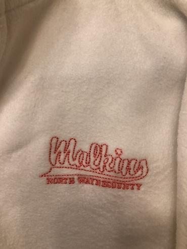 tech fleece: M-L razmer ag rəngdə tolstovka. Demək olar heç geyilməyib — 2