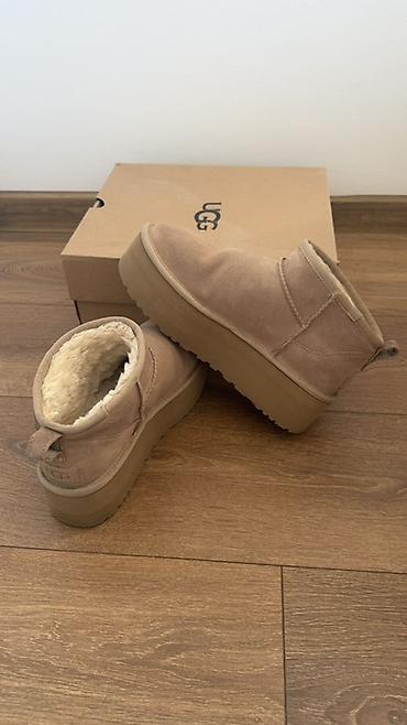 ugg cipele zenske: UGG ženske čizme sa platformom Original, broj 39. Lepo ocuvane, ako — 3
