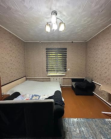лидер: ✨ Продаётся дом в с. Сокулук по первой линии ✨ 🏡 Характеристики: • — 8