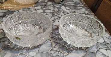 tülpan gülü şəkilləri: Xurustal meyve, kanfet, şamdam, qablar müxtəlif qiymətə
Vatsapa yazin