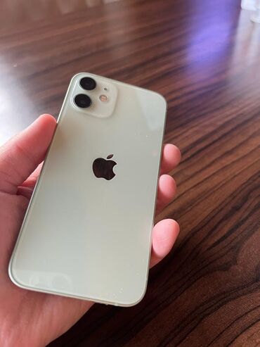 Apple iPhone: IPhone 12 mini, Б/у, 64 ГБ, Alpine Green, Защитное стекло, Чехол, 100 %