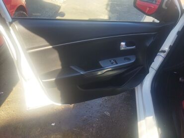 Kia: Kia Rio: 2015 г., 1.6 л, Механика, Бензин, Седан — 8