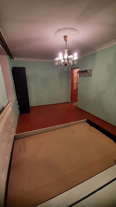 Uzunmüddətli kirayə mənzillər: Bileceride ploşada yaxin 300 nömreli mektebe yaxin 5/1 mertebesinde 2 — 7