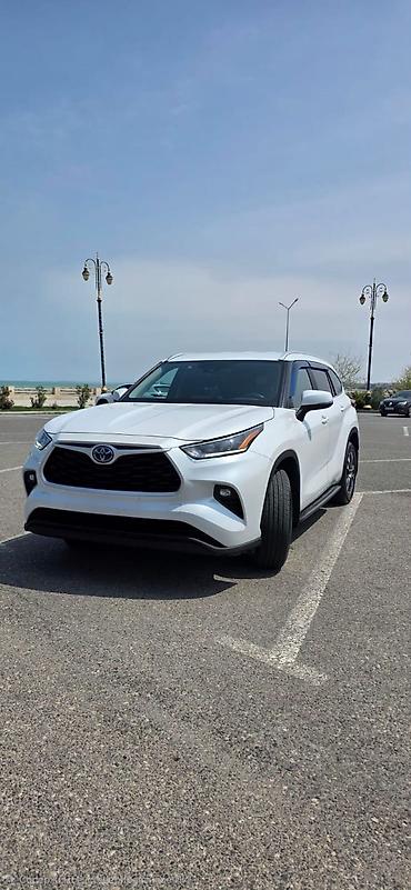 Toyota Highlander: 2.5 l | 2023 il Krossover