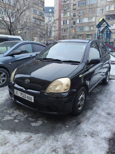 Toyota: Toyota Vitz / Platz / Yaris / Echo: 2002 г., 1.3 л, Автомат, Бензин, Хэтчбэк