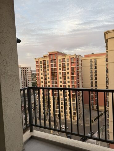 Uzunmüddətli kirayə mənzillər: Ünvan Cəfer Xandan küç. Darnagül Otaq sayı: 2 (1 yataq otağı + 1 — 15