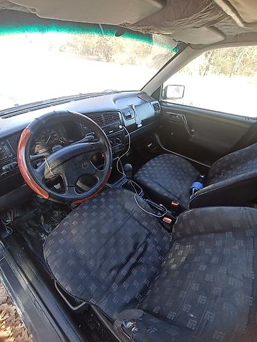 двигател пассат б3: Volkswagen Golf: 1993 г., 1.8 л, Механика, Бензин, Хэтчбэк — 4