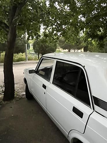 VAZ (LADA): VAZ 2107 “Lada” sedan - Kuzov: klassik 4 qapılı sedan, ağ rəng — 9