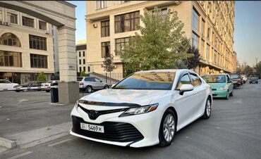 чехол на камри: Toyota Camry: 2021 г., Автомат, Бензин, Седан