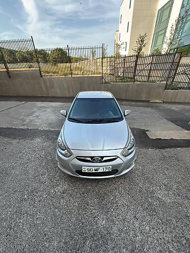 hyundai accent 2016: Salam 167000 km probeq orjinal problemsiz maşın qiymət 15400 AZN — 4