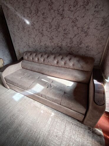 пуфик диван: Түз диван, Triple-seater