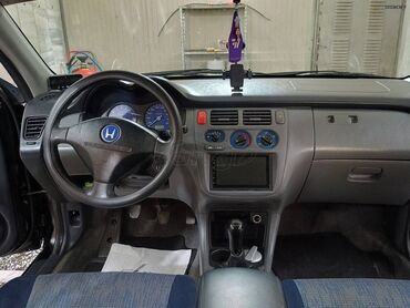 Honda: Honda HR-V: 1.6 l. | 2001 έ. SUV/4x4 — 10