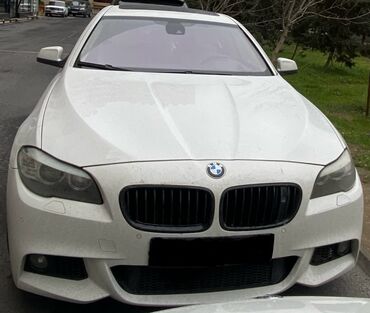 BMW 528: 3 l | 2010 il Sedan