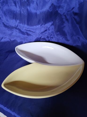 Ostalo posuđe: Tanjir nov,vintaz porcelanski za serviranje,posluzenje. Tanjir pun na lalafo.rs — 5 Ostalo posuđe: Tanjir nov,vintaz porcelanski za serviranje,posluzenje. Tanjir pun — 5